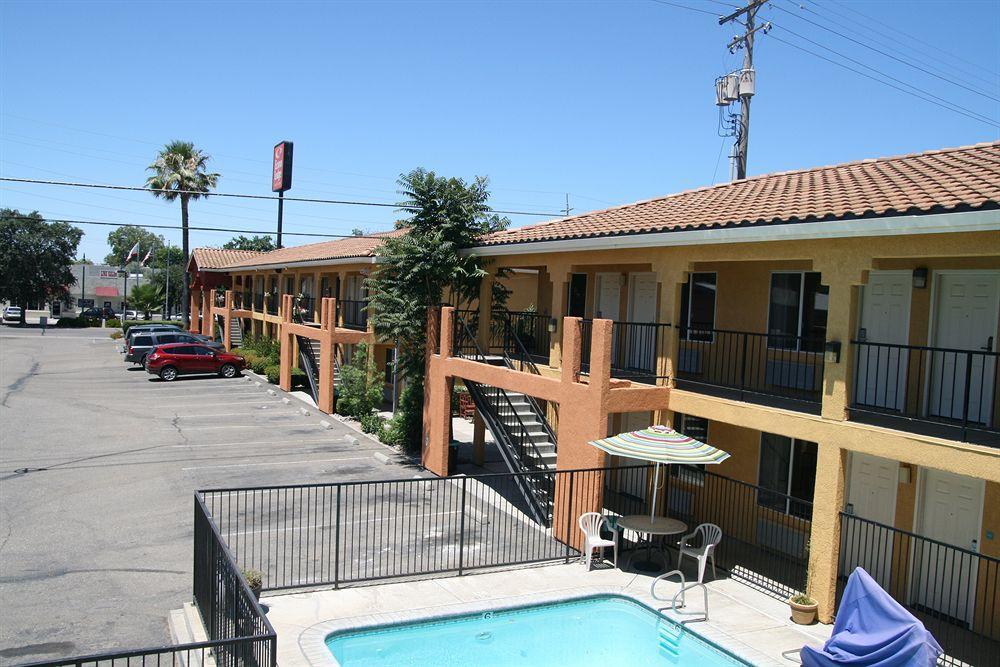 Econo Lodge Inn & Suites Lodi - Wine Country Area Ngoại thất bức ảnh