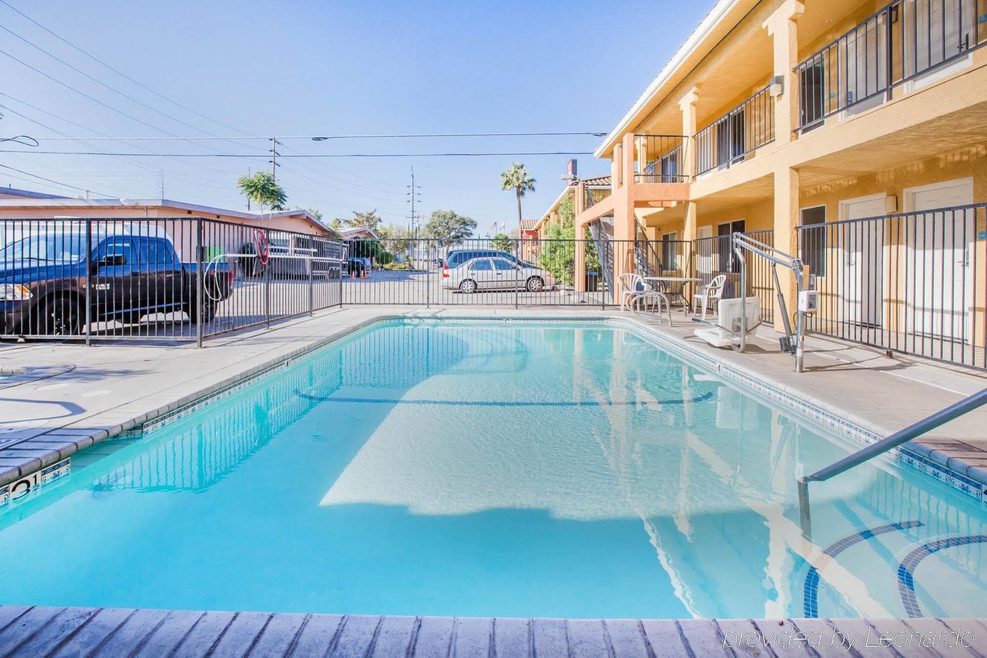 Econo Lodge Inn & Suites Lodi - Wine Country Area Ngoại thất bức ảnh