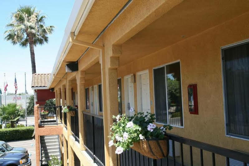 Econo Lodge Inn & Suites Lodi - Wine Country Area Ngoại thất bức ảnh